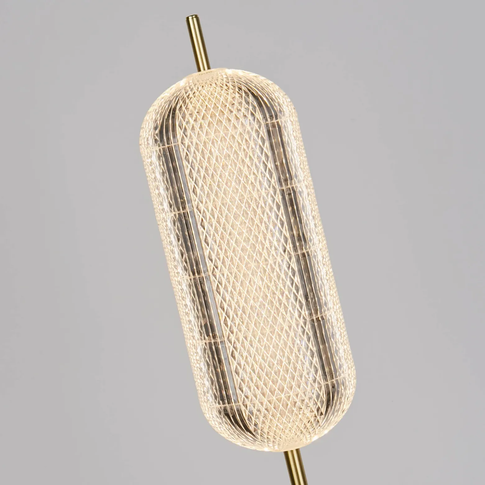 Cápsula lámpara de pie LED, color latón, hierro, acrílico