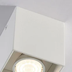 Downlight angular de diseño Carson en blanco