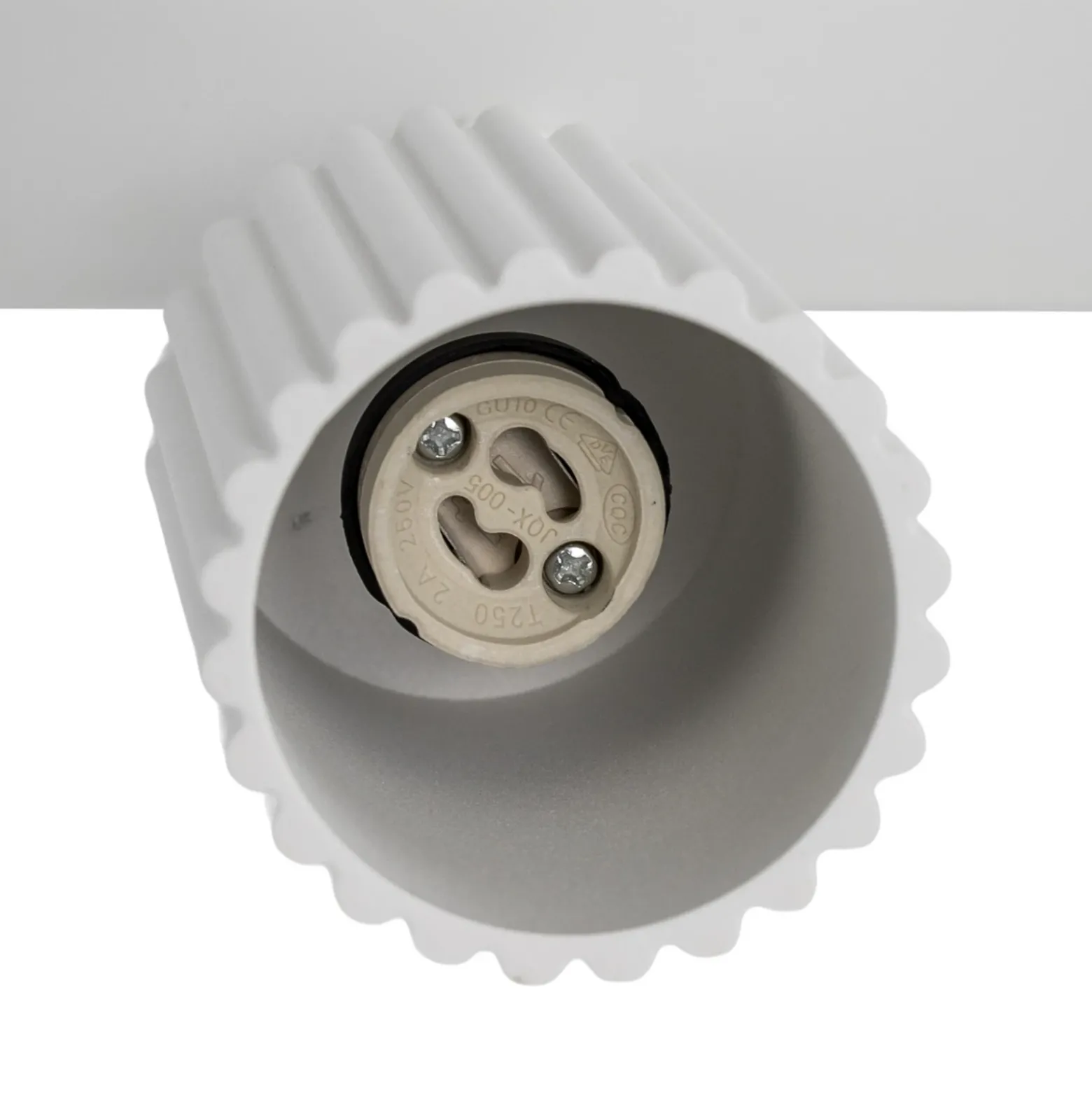 Downlight de carbono, blanco, longitud 45 cm, aluminio, 3 luces.