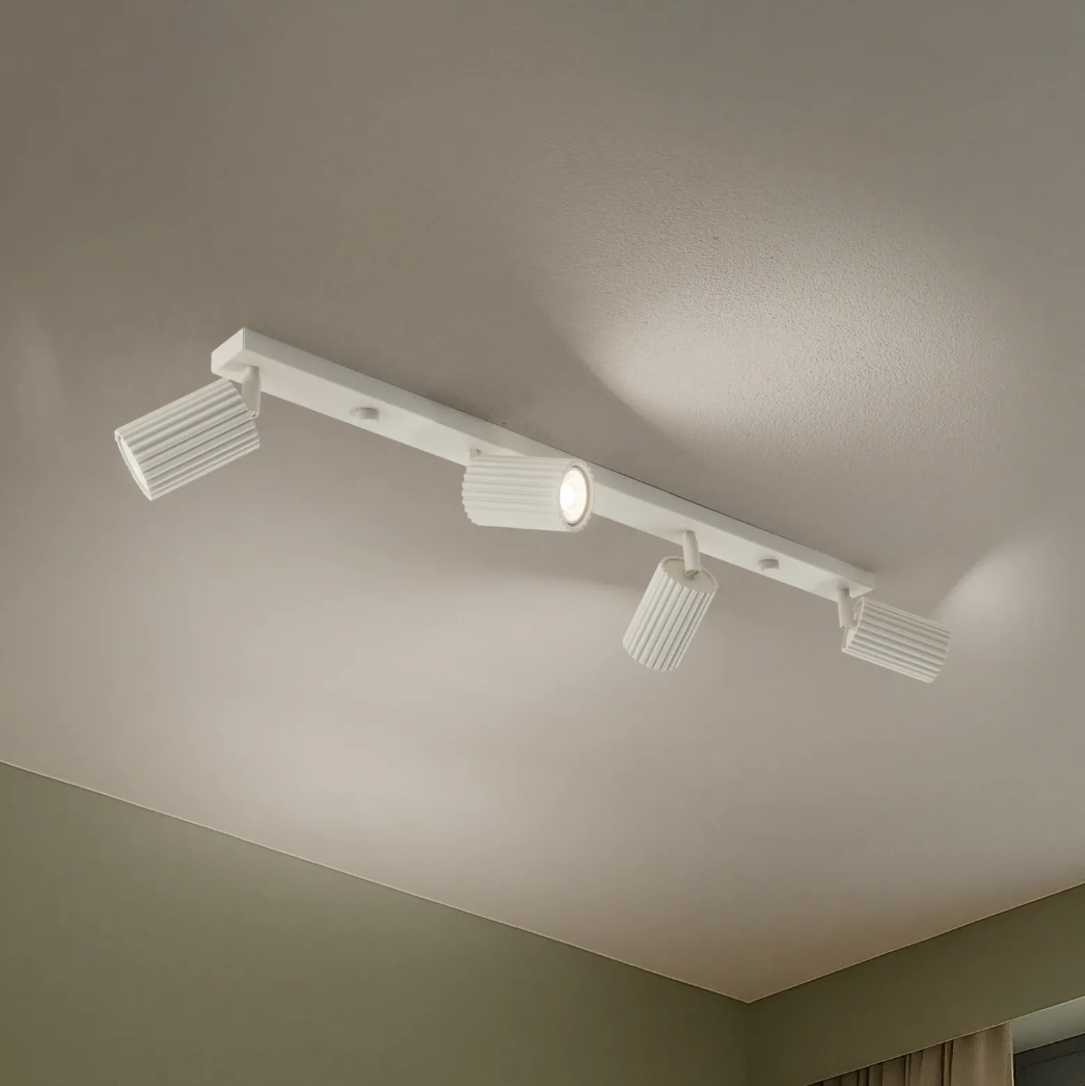 Downlight de techo de carbono, beige, longitud 81 cm, aluminio, 4 luces.