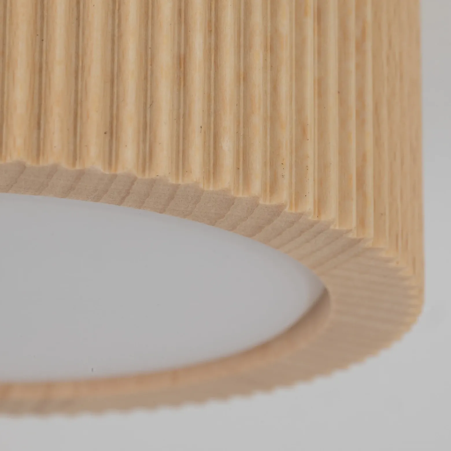 Downlight Eve, 4,5 cm de altura, GX53, madera