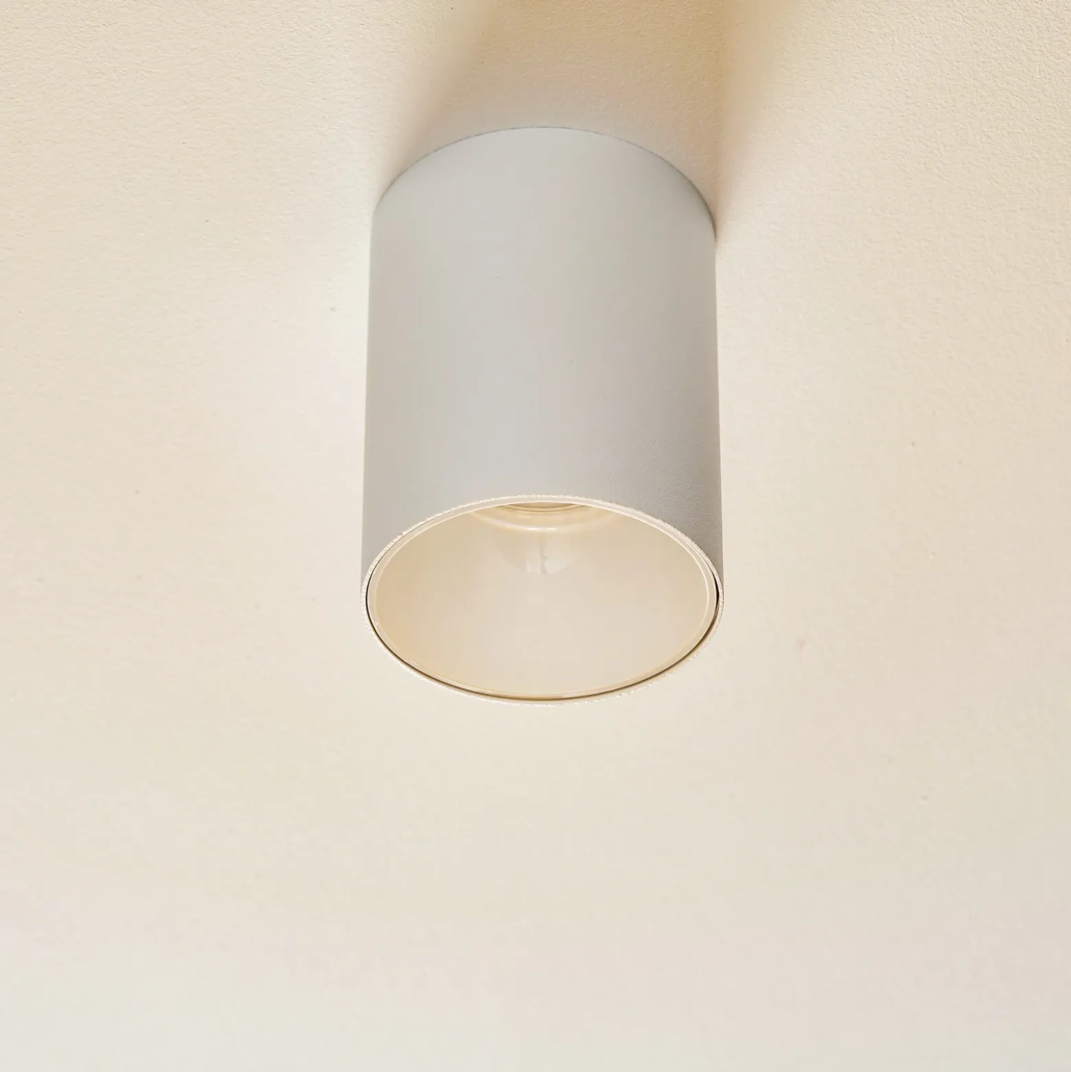 Downlight Eye Tone en forma cilíndrica blanco