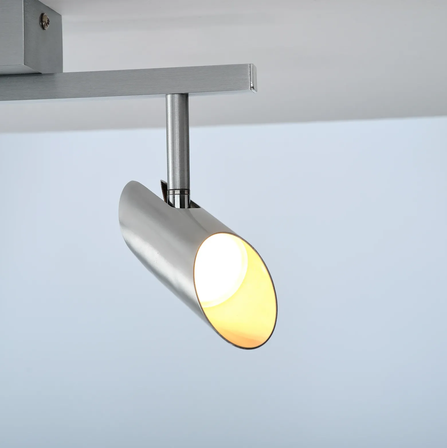 Downlight LED Risell, longitud 35 cm, color aluminio