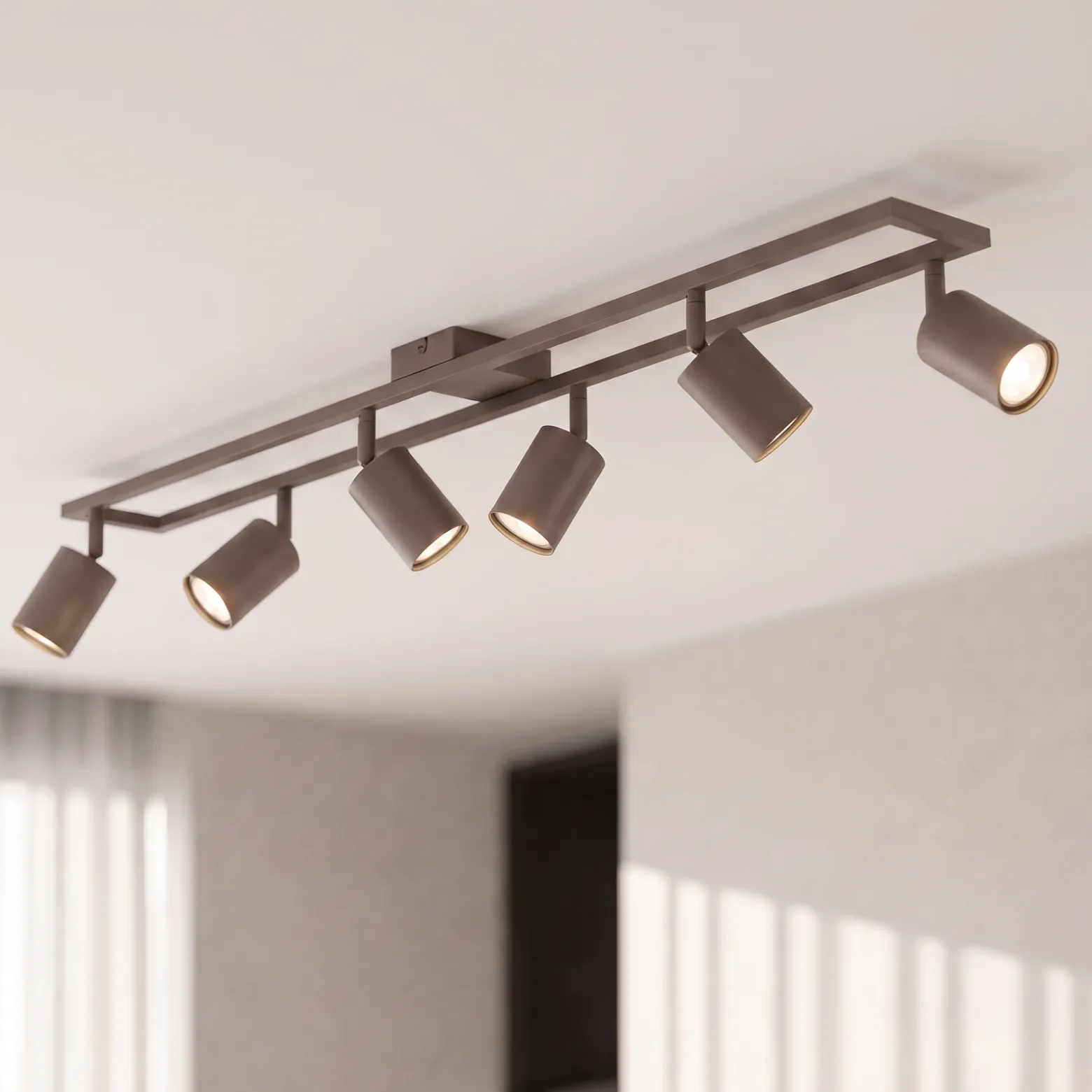 Downlight Lindby Bravius, color topo, 6 luces, hierro