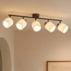 Downlight Lindby Shiloh, 5 luces, nogal/beige, madera