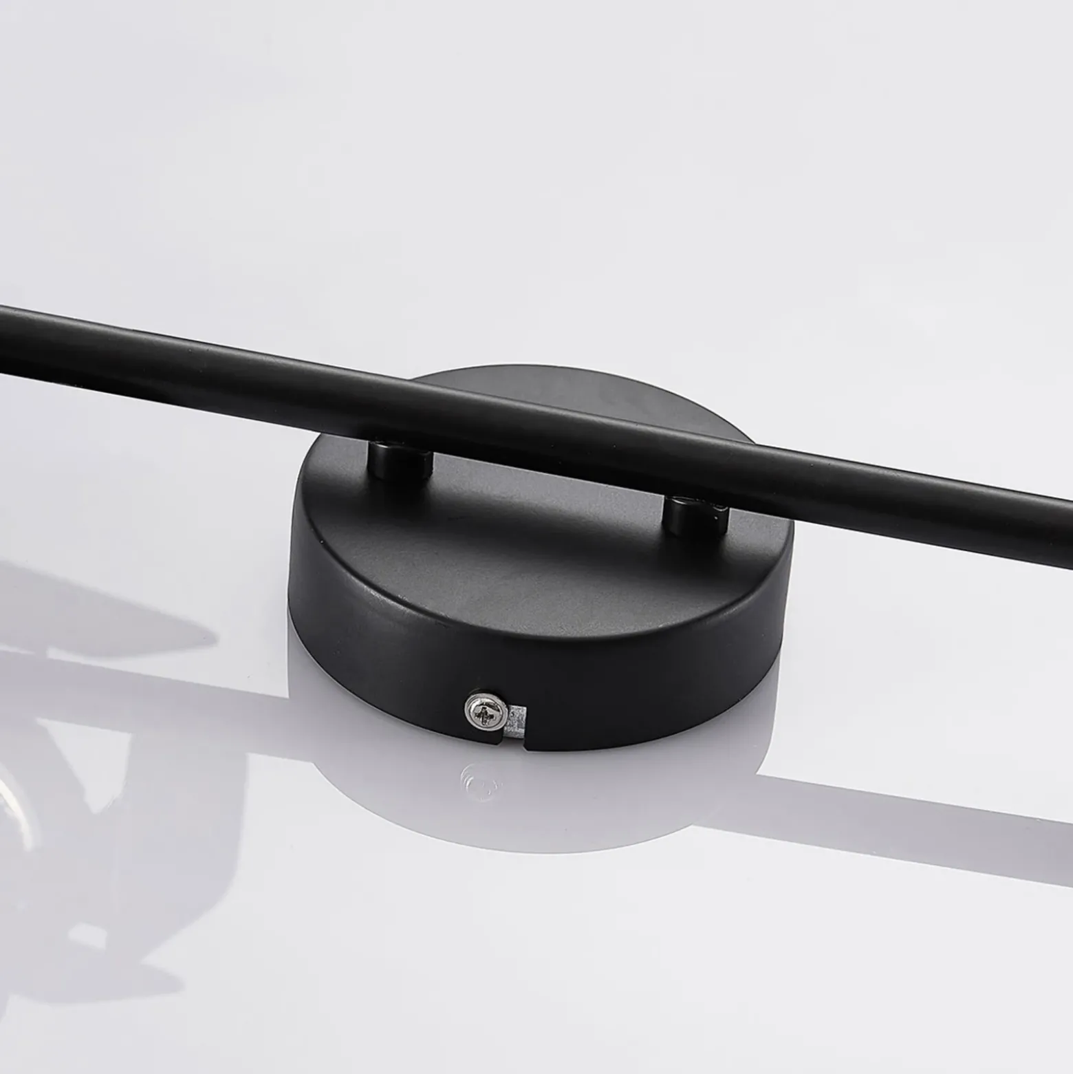 Downlight Lindby Tilen, 4 luces, negro, metal, 125 cm