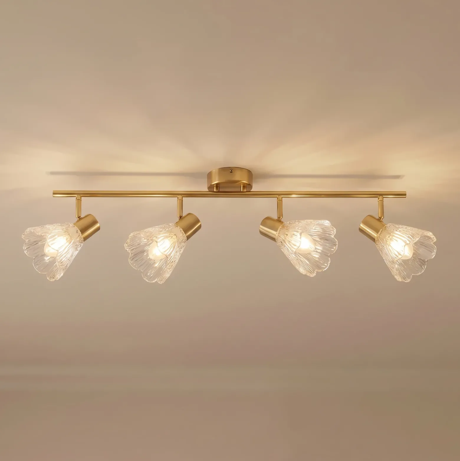 Downlight Margaux de Lindby, 4 luces, latón/transparente, cristal
