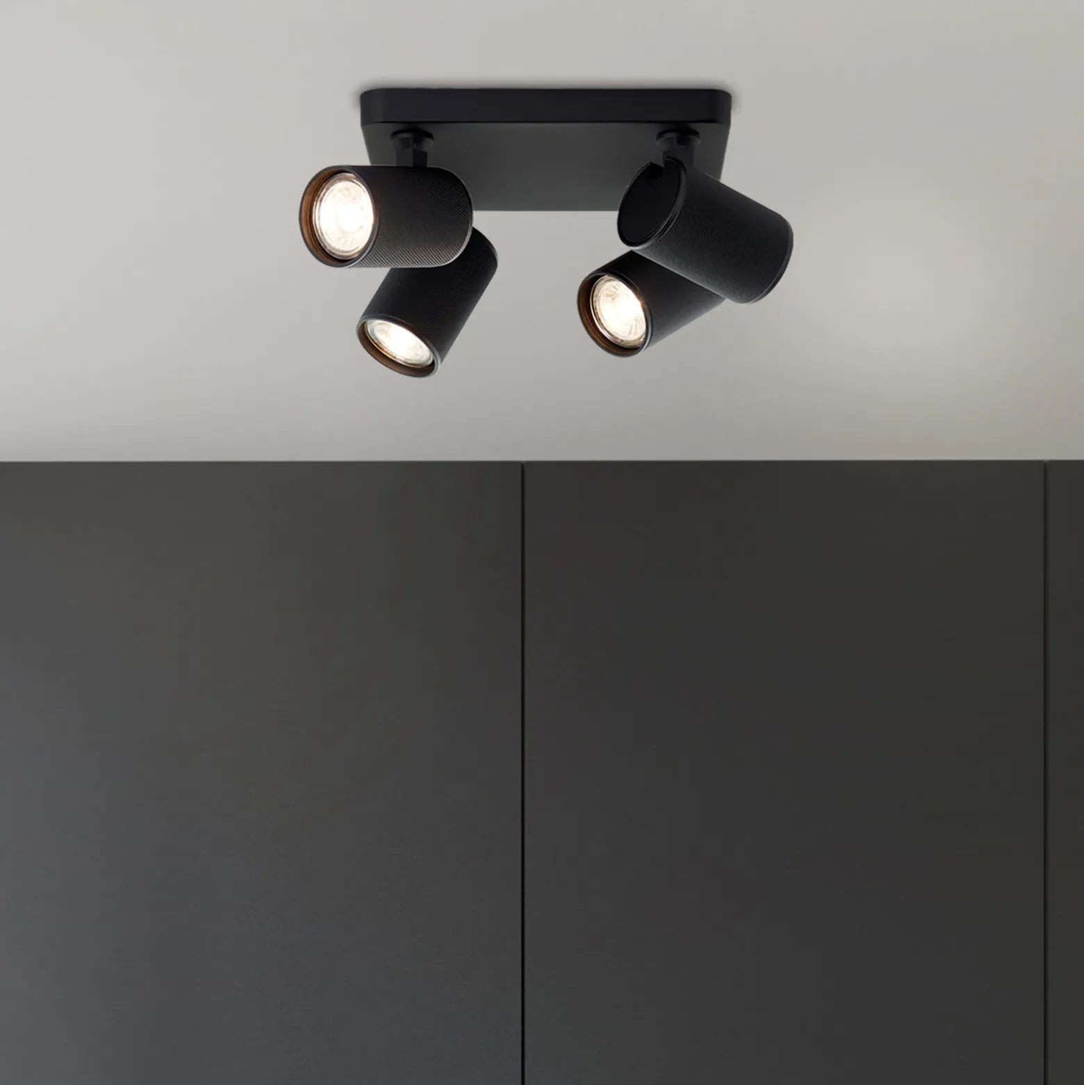 Downlight Marty, longitud 22 cm, negro arena, 4 luces.
