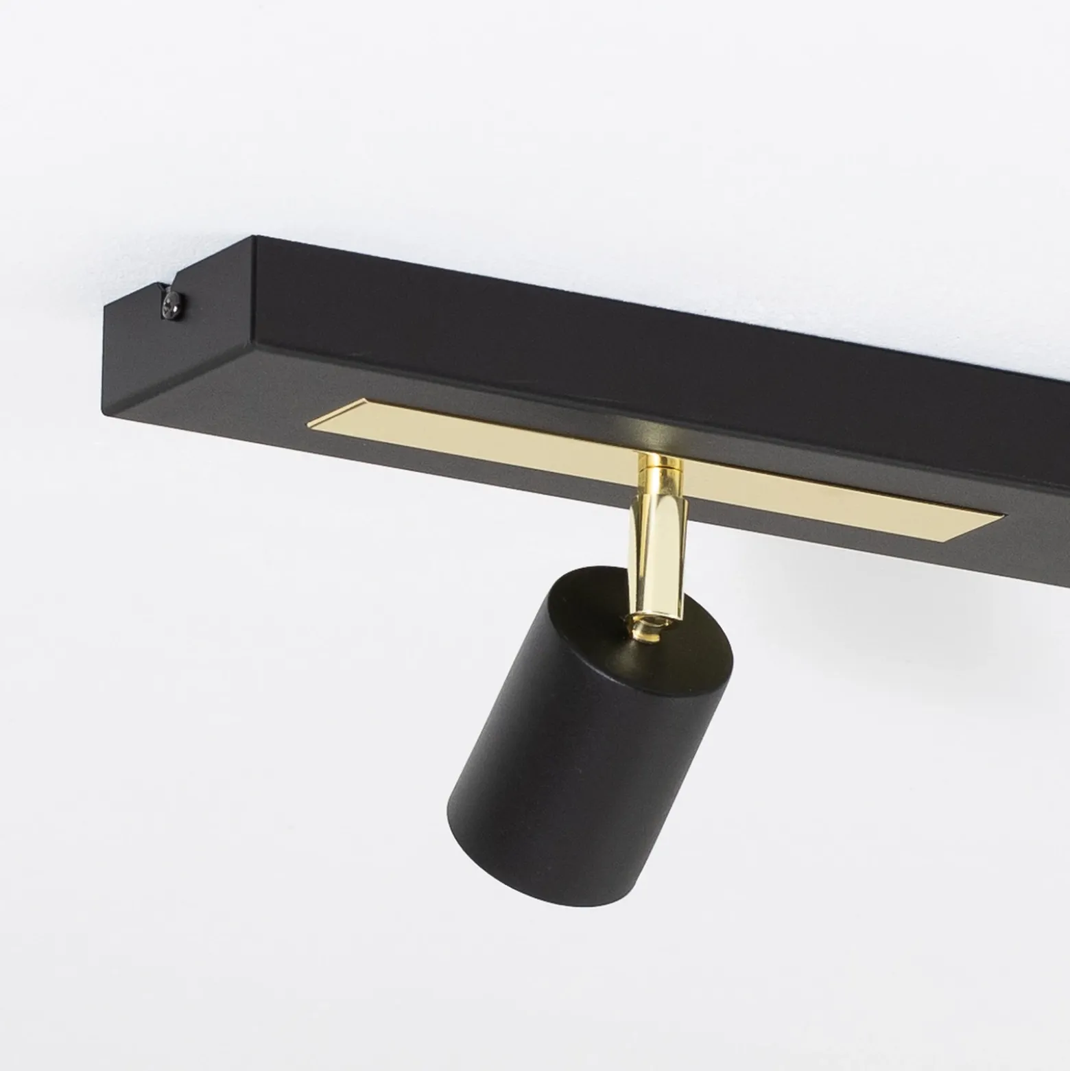 Downlight Rodez, negro/dorado, longitud 80 cm, 3 luces.