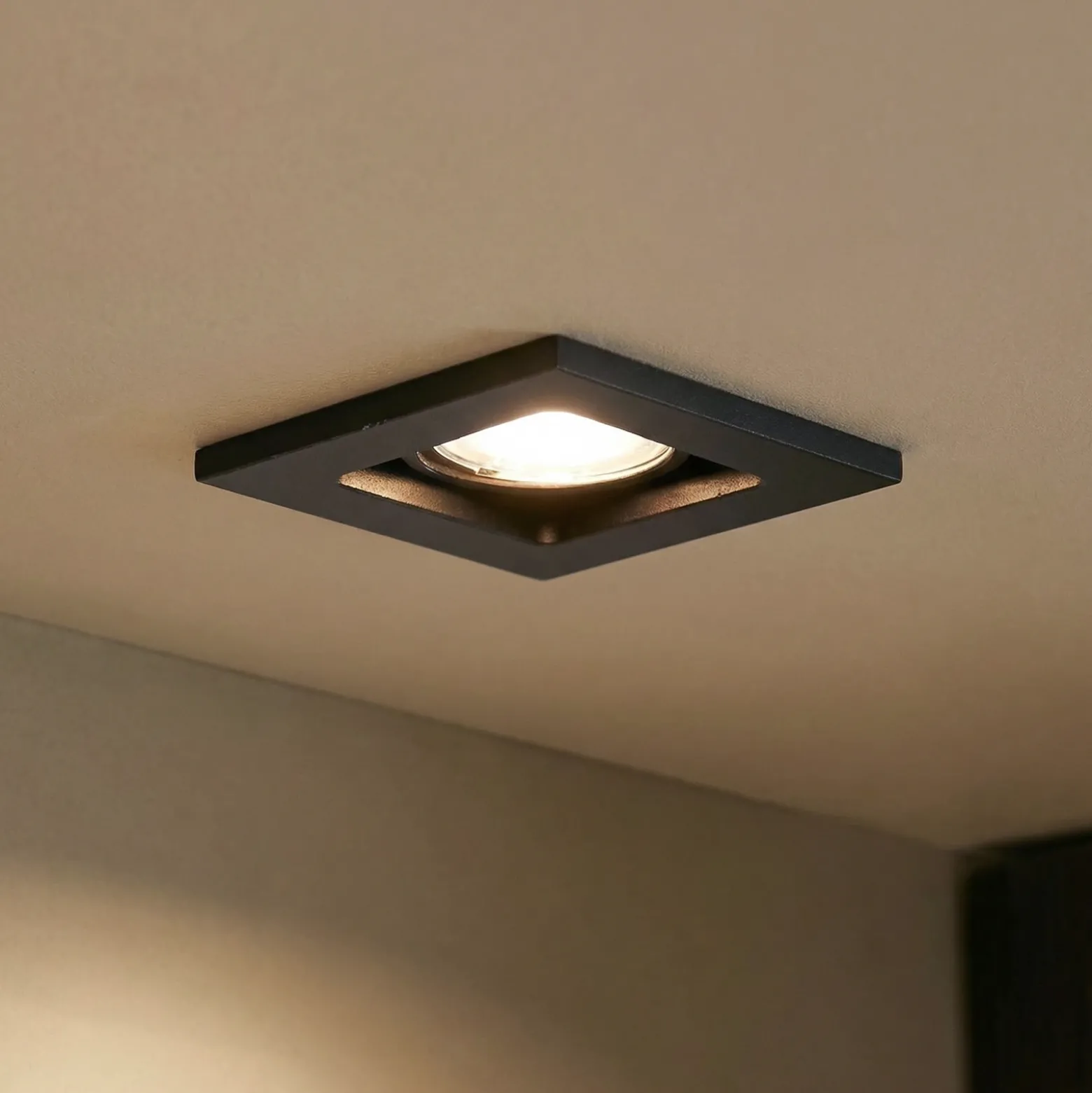 Downlight Thorid de Lindby, negro, 10 x 10 cm, juego de 10, GU10