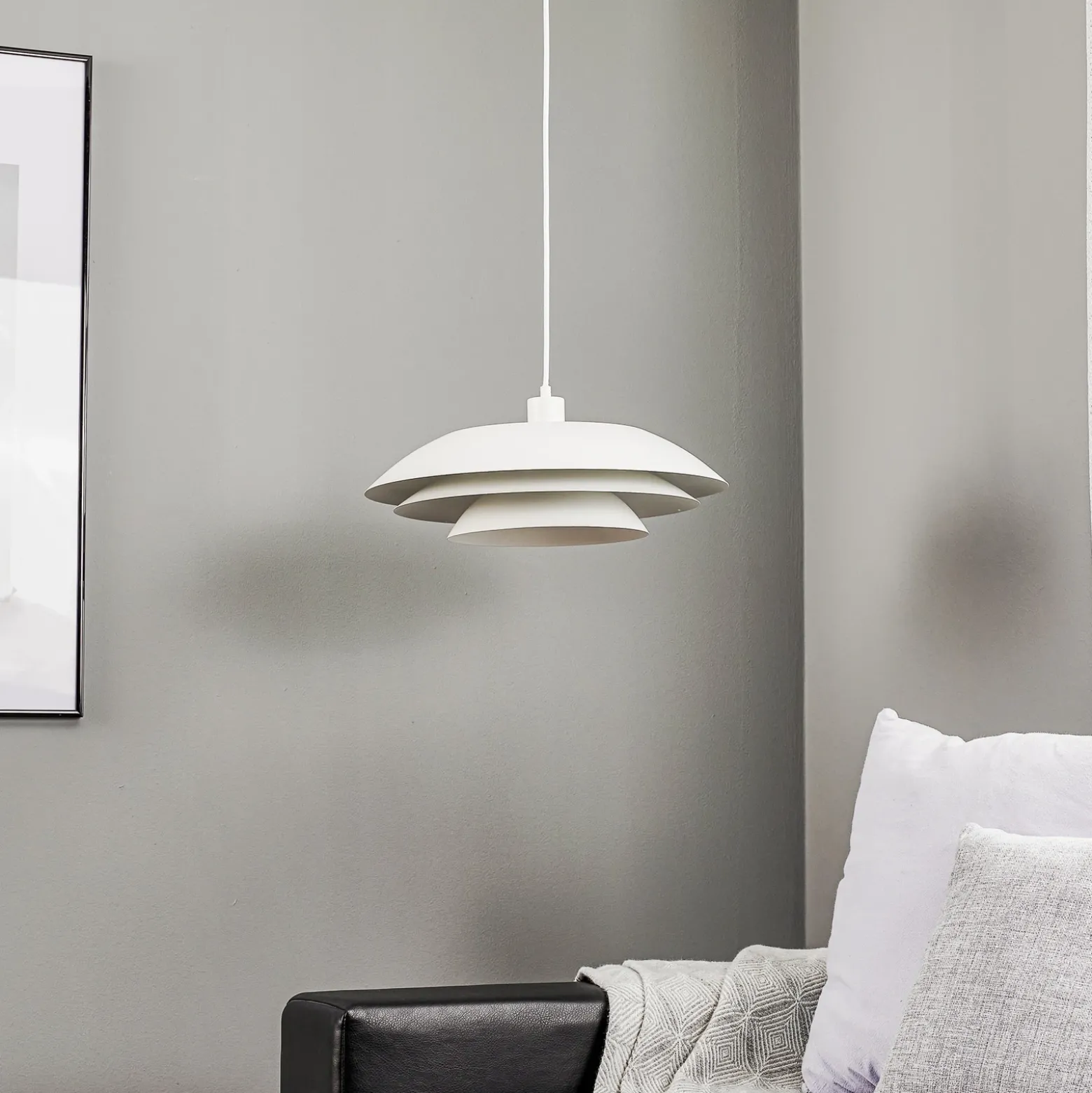 Dyberg Larsen DL45 lámpara colgante metal blanco