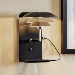 Dyberg Larsen DL20 USB Shelf aplique, negro