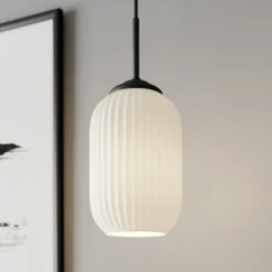 Dyberg LARSEN Lámpara colgante de cristal Riflet, Ø 14 cm