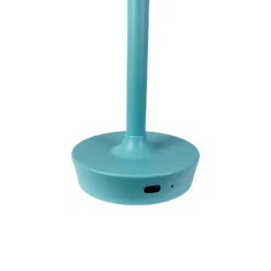 Dyberg Larsen Lámpara de mesa LED recargable Flow, azul claro, altura 25 cm