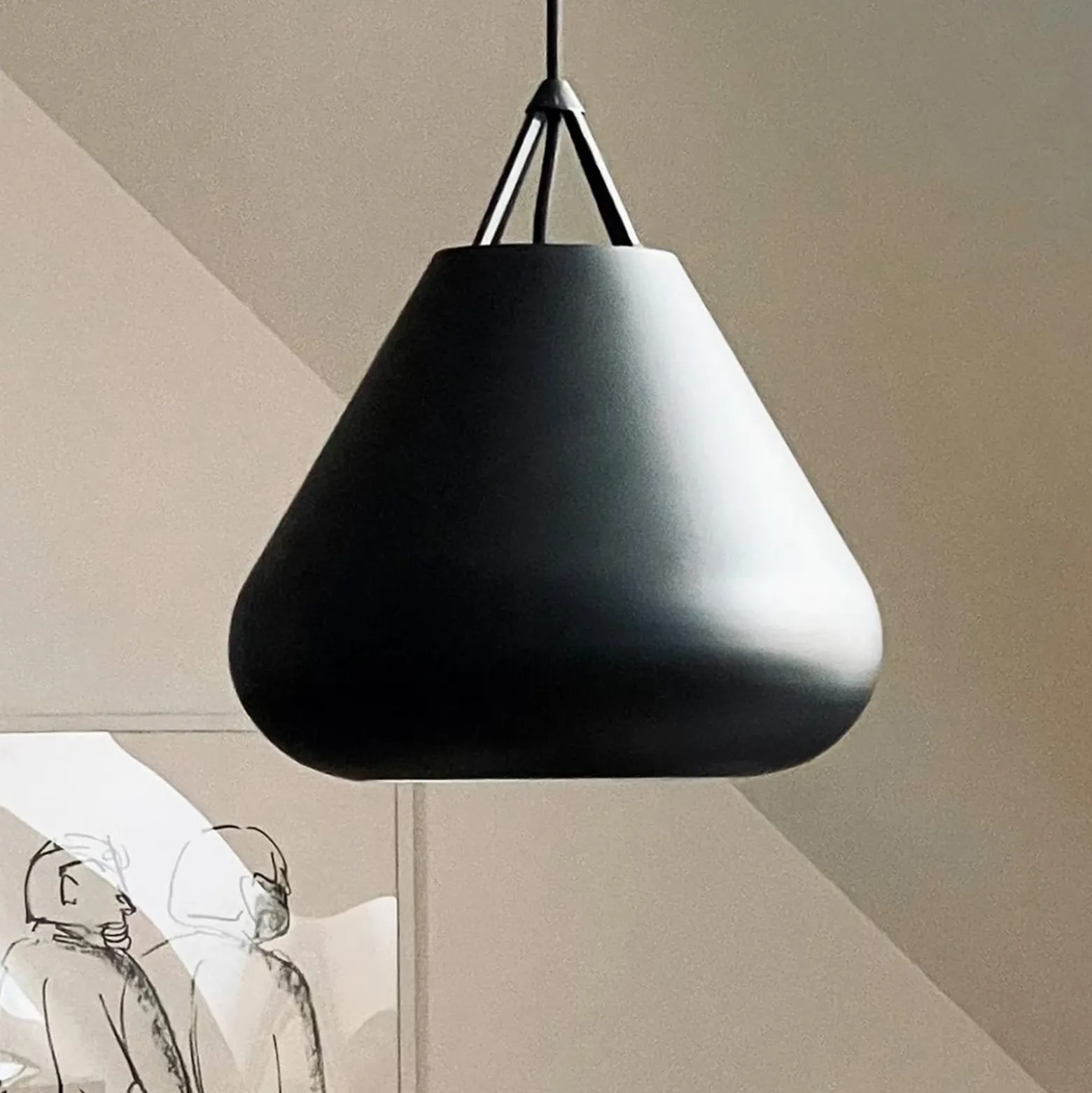 Dyberg Larsen Volta lámpara colgante, negro, Ø 26 cm, metal