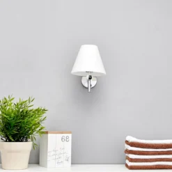 Elegante aplique Violetta para baño