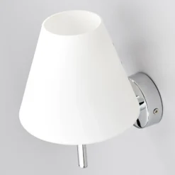 Elegante aplique Violetta para baño