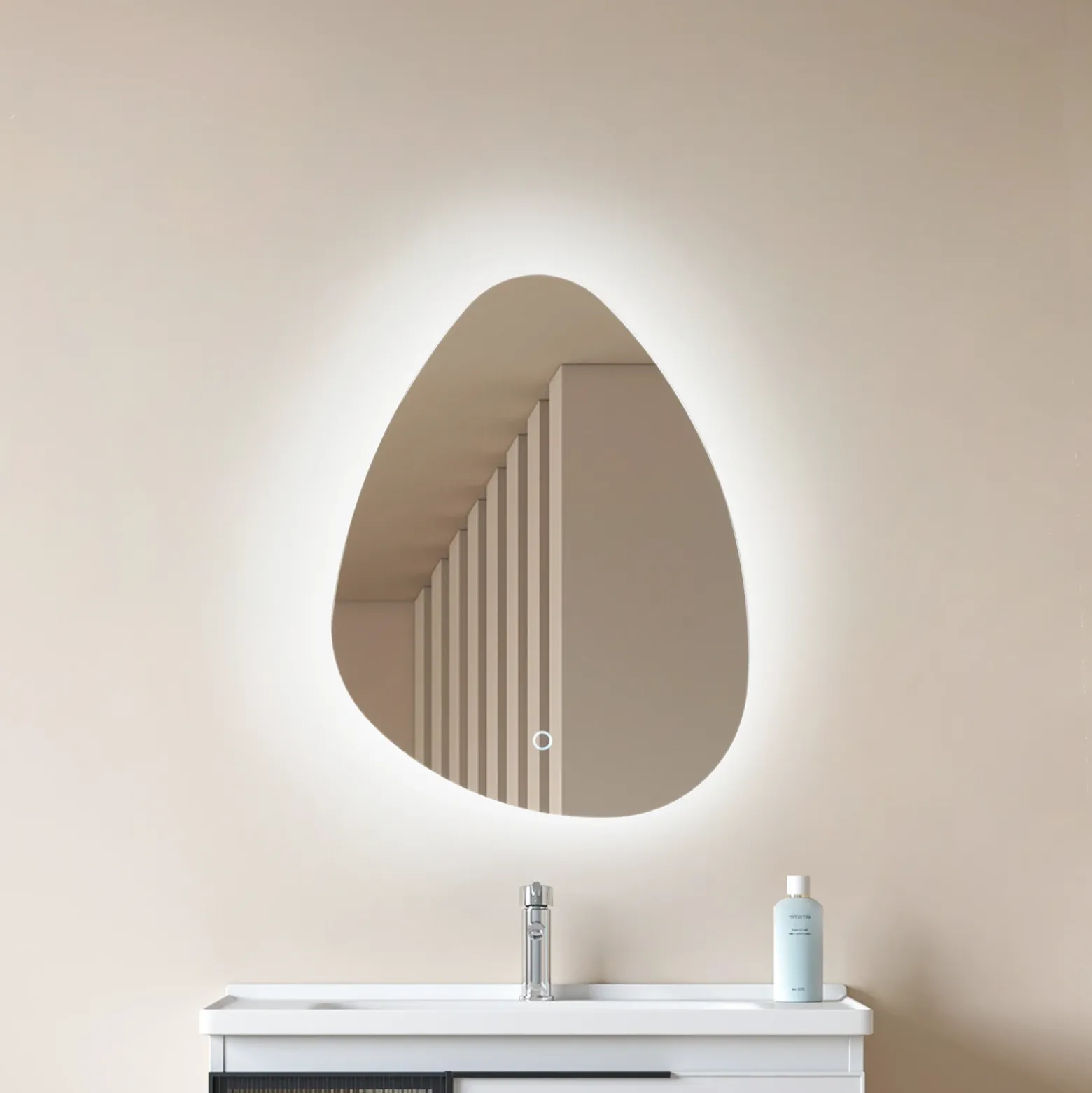Espejo Lucande LED Celestiel, en forma de gota, CCT, 60 cm