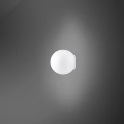 Fabbian Lumi Sfera aplique de vidrio, Ø 9 cm