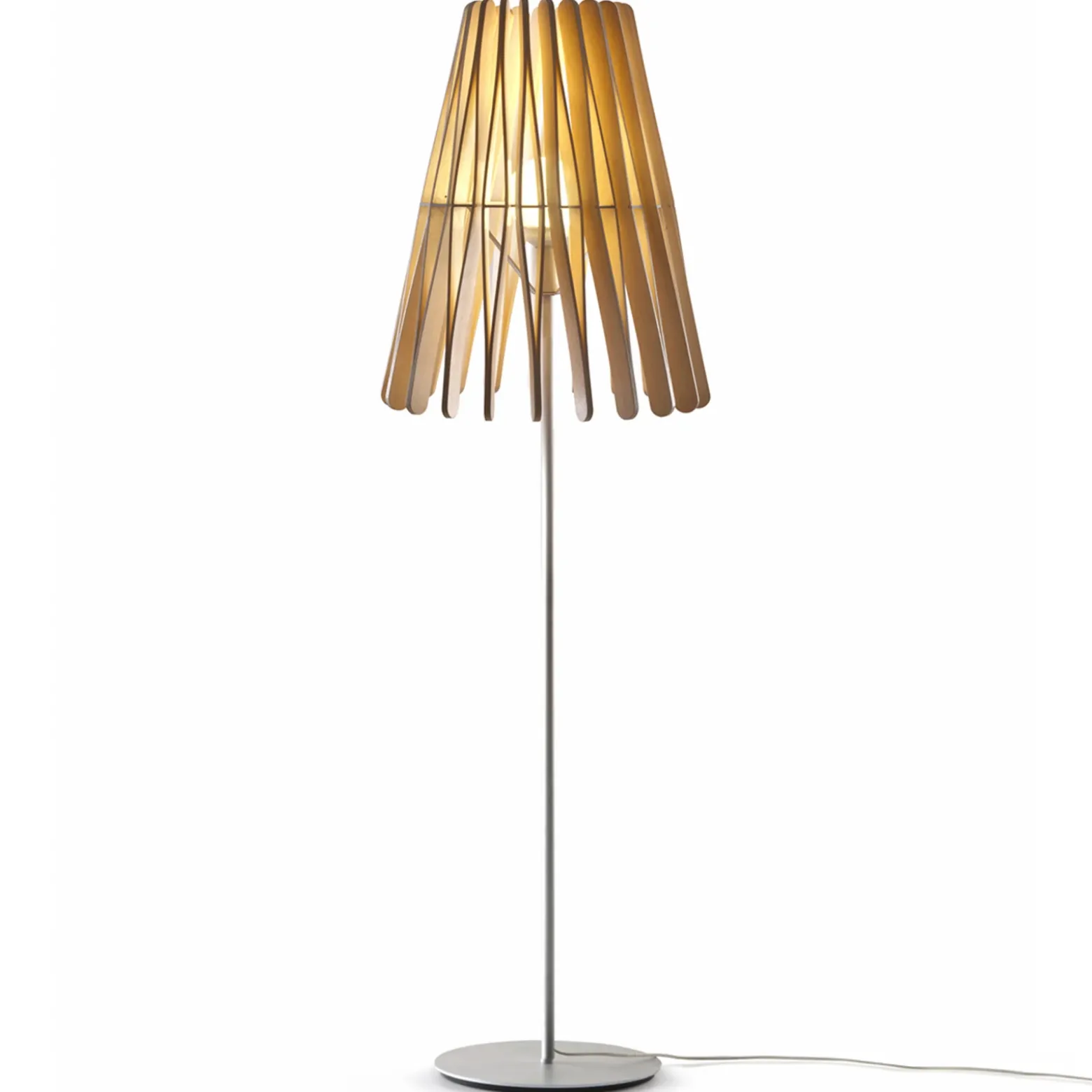 Fabbian Stick lámpara de pie de madera, forma cono