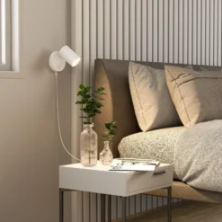 Foco de pared CAN TILT, blanco, Ø 10 cm, metal, interruptor, USB