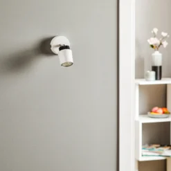 Foco de pared Tec en blanco, 1 luz