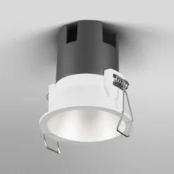 Foco empotrable LED TWIST de OSRAM, blanco/plateado, 830, Ø 7 cm, metal