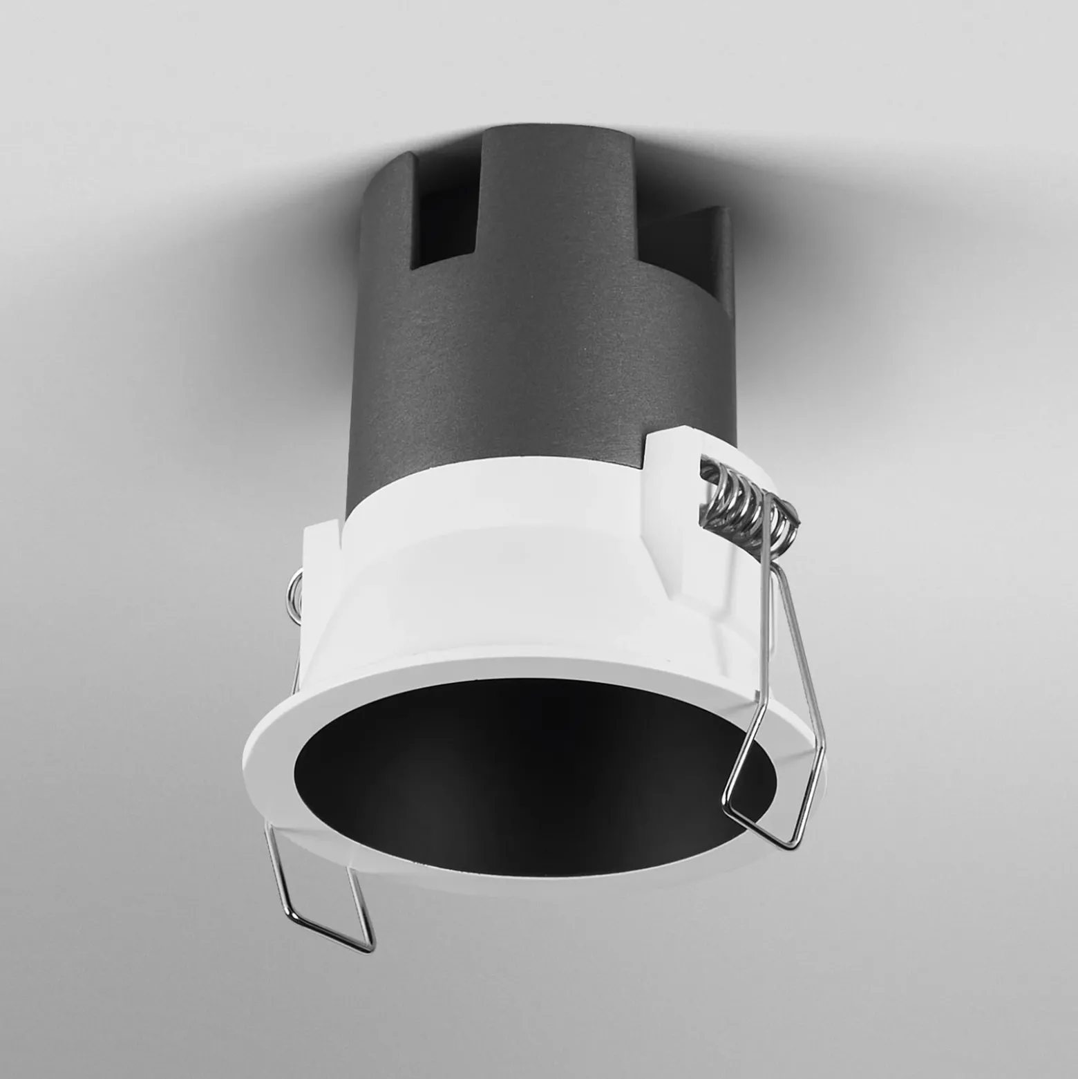 Foco empotrable LED TWIST de OSRAM, blanco/negro, 830, Ø 7 cm, metal