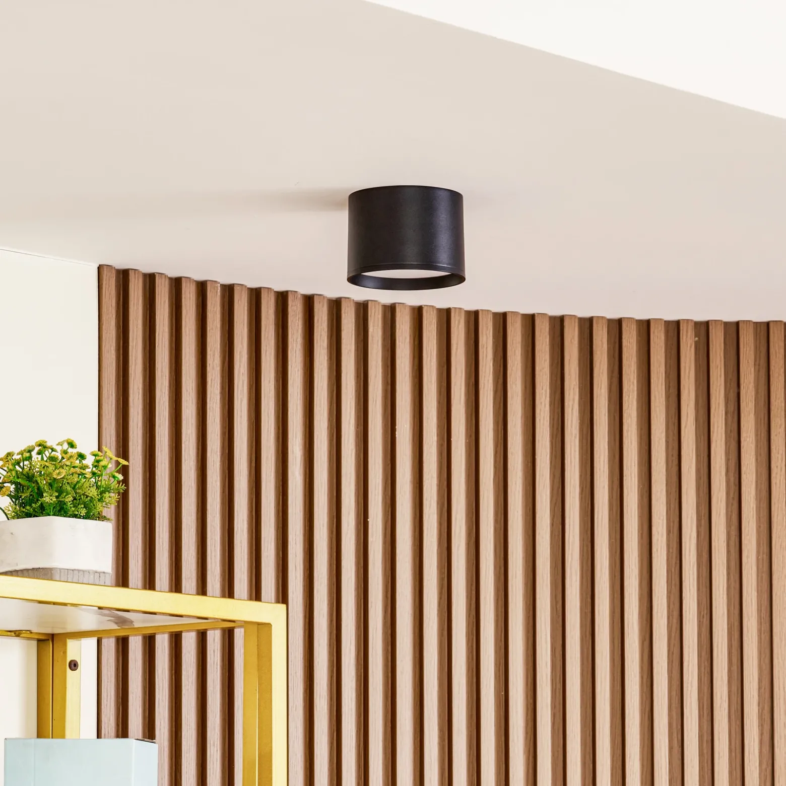 Foco LED Nivoria de Lindby, Ø 12 cm, 15 W, negro, metal