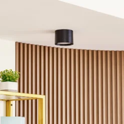 Foco LED Nivoria de Lindby, Ø 12 cm, 15 W, negro, metal