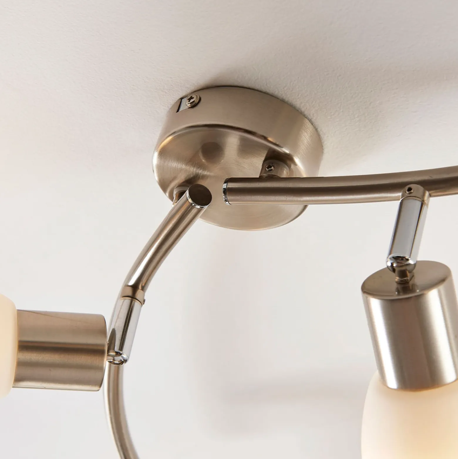 Foco Lindby Arda, 70 cm, 4 luces, níquel, cristal, E14