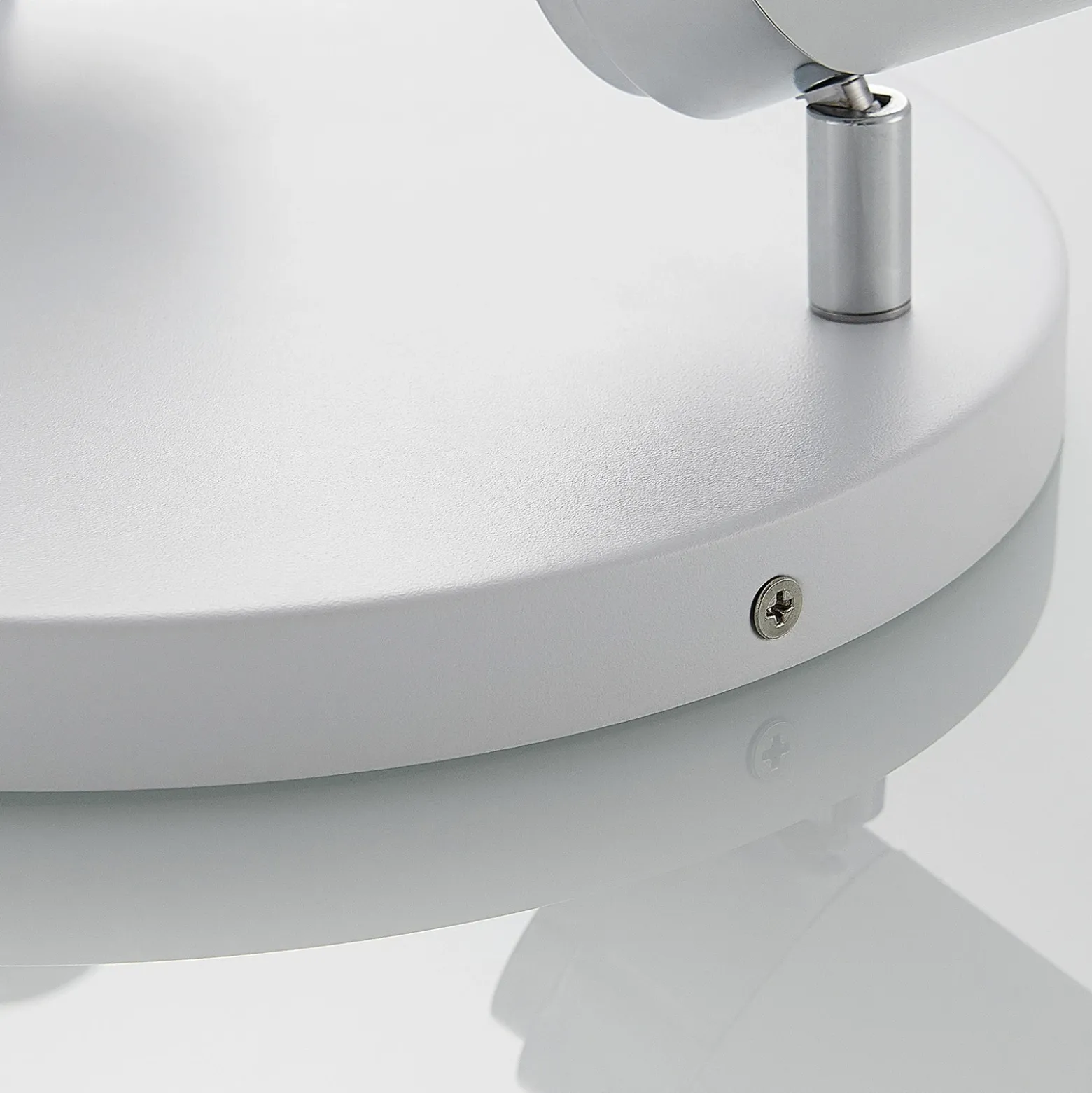 Foco Lindby Kardo, redondo, 3 luces, blanco, metal, IP44