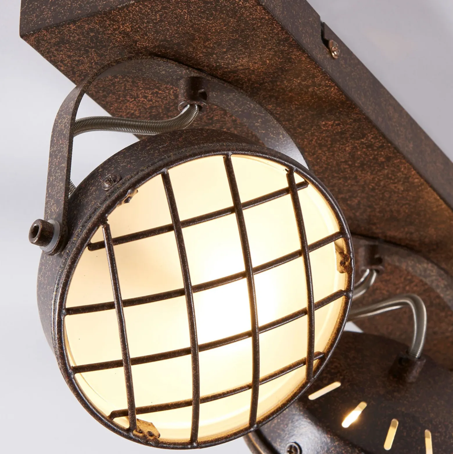 Foco Lindby Tamin, 48 cm, color óxido, 3 luces, cristal