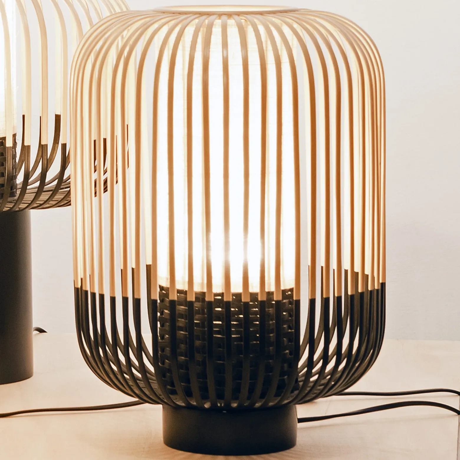 Forestier Bamboo Light M lámpara de mesa 39 cm negro