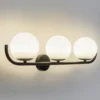 Forlight aplique de pared Sfera Triple, negro, cristal, ancho 58 cm