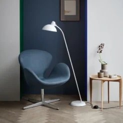 FRITZ HANSEN Kaiser Idell 6556-F blanco brillante