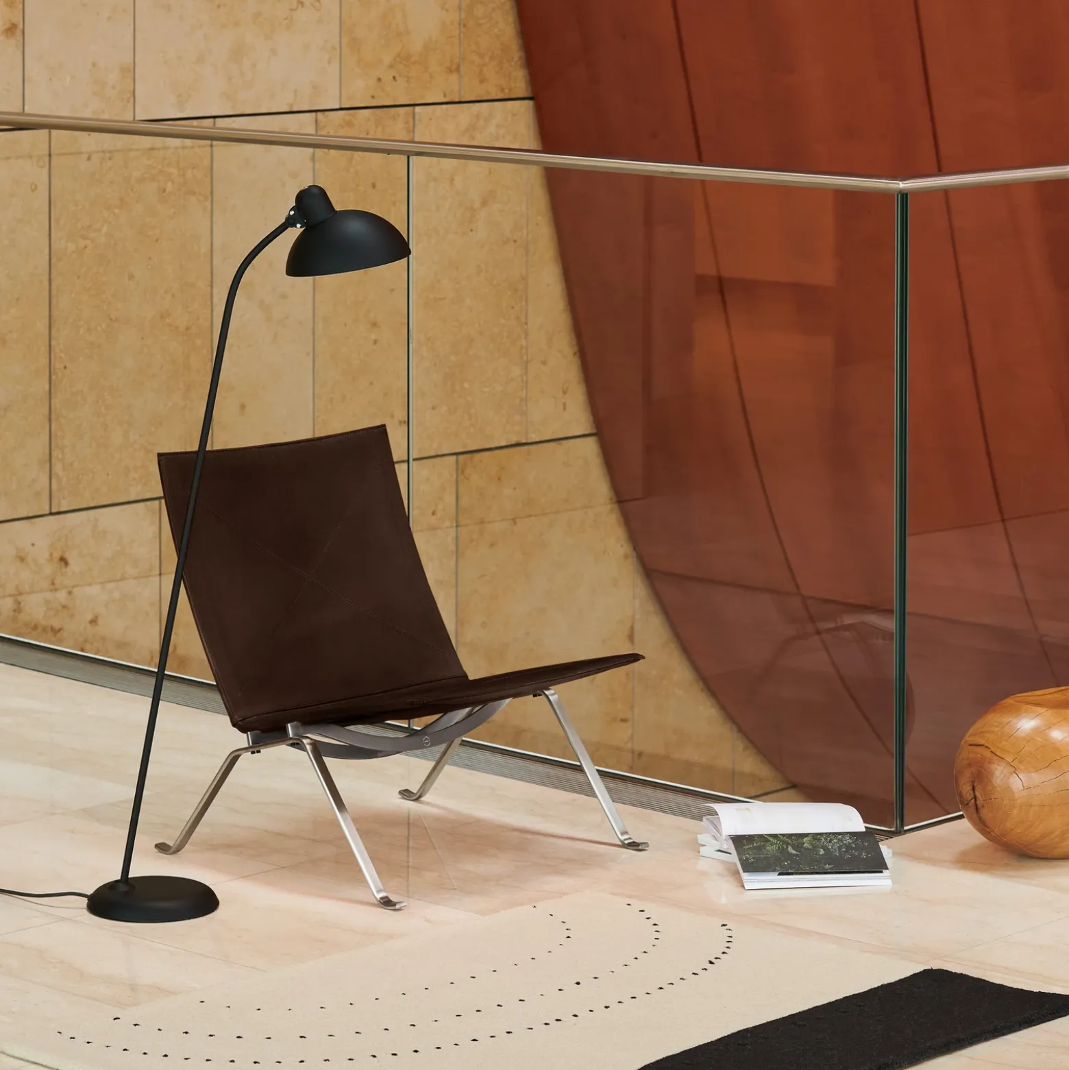 FRITZ HANSEN Kaiser Idell 6556-F mate negro