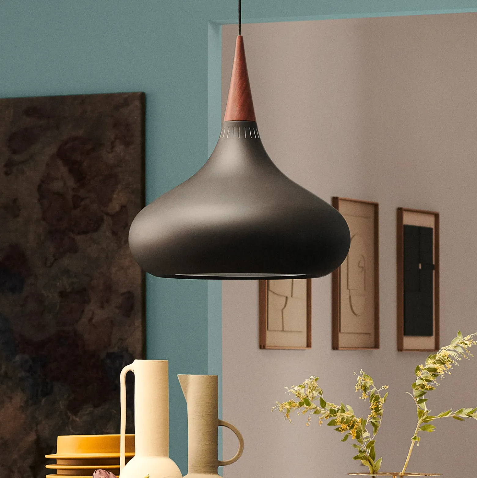 FRITZ HANSEN Orient P2 Lámpara colgante negro/rosa Ø 34 cm