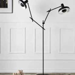 GRUPA Arigato lámpara de pie, 2 luces, negro