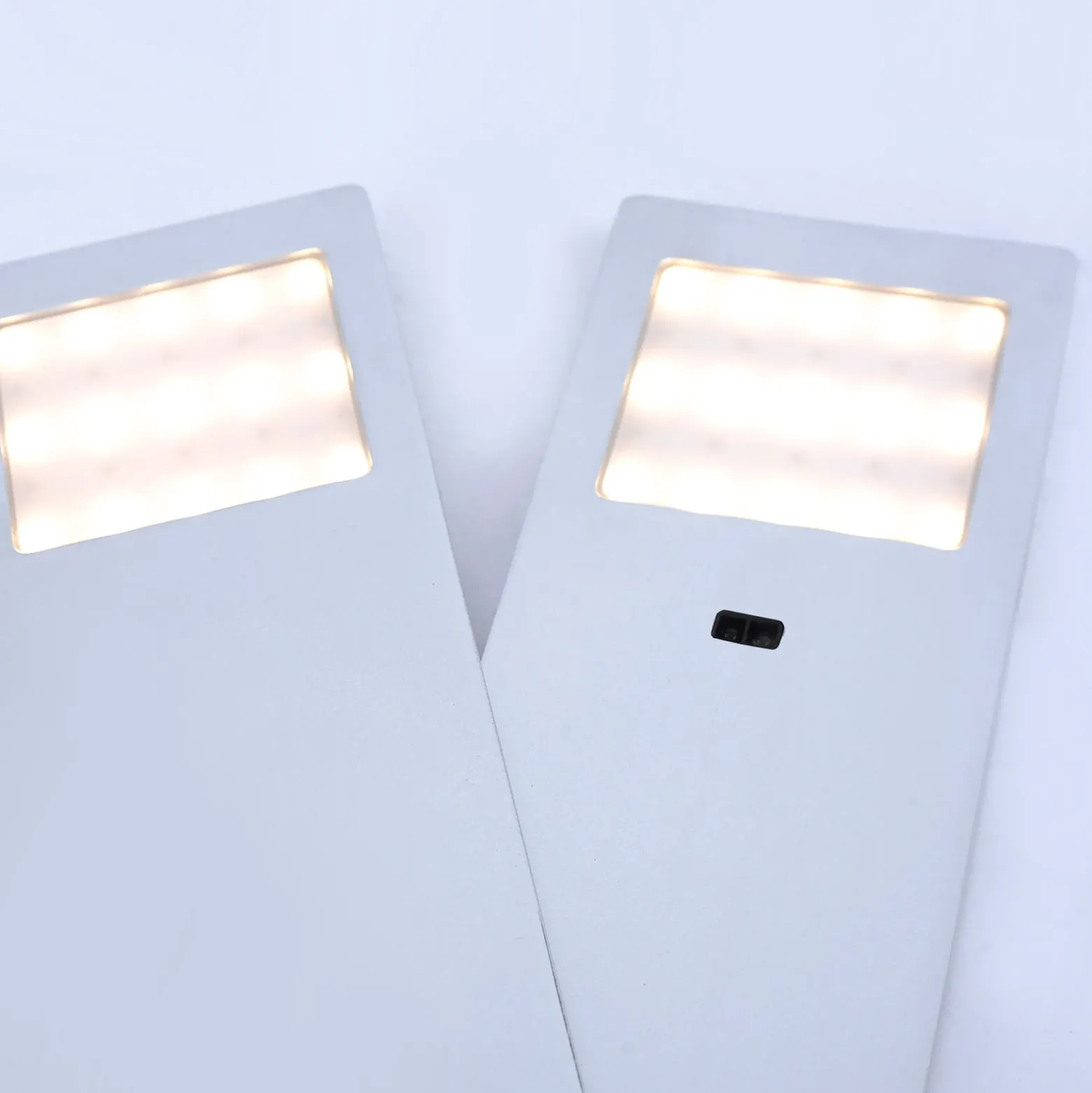 Helena lámpara de mueble LED, 19 x 7 cm, juego de 2, sensor, metal