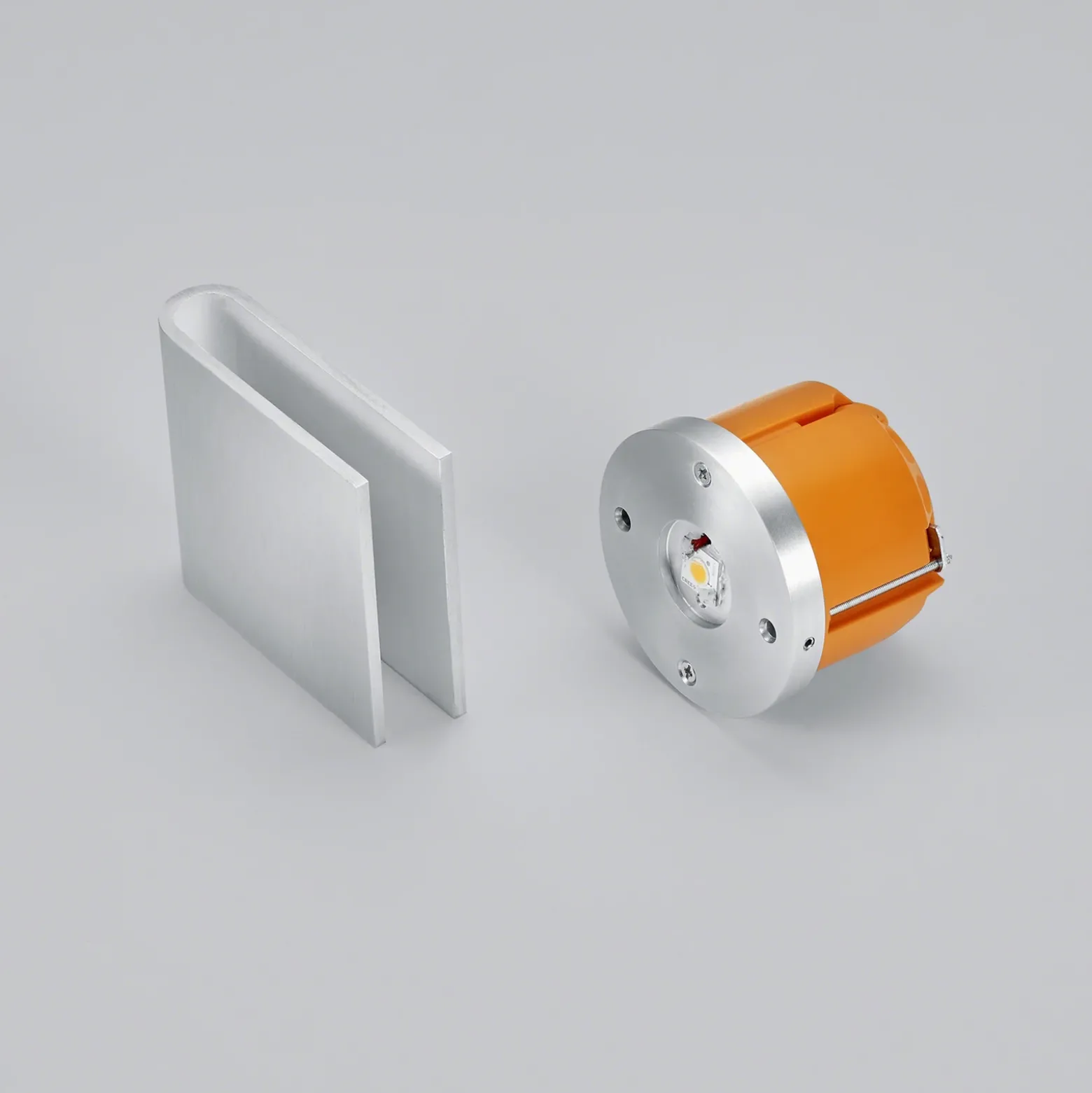 Helestra Cano aplique LED indirecto, aluminio