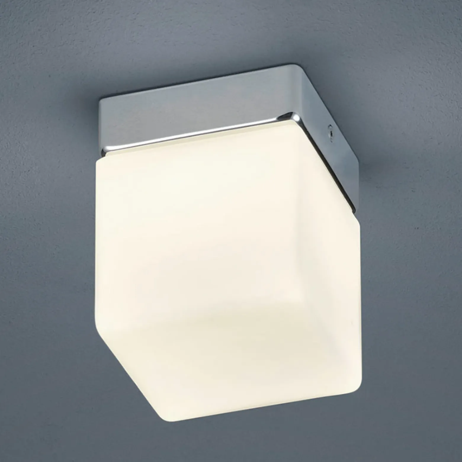 Helestra Keto plafón LED, cubo, cromo