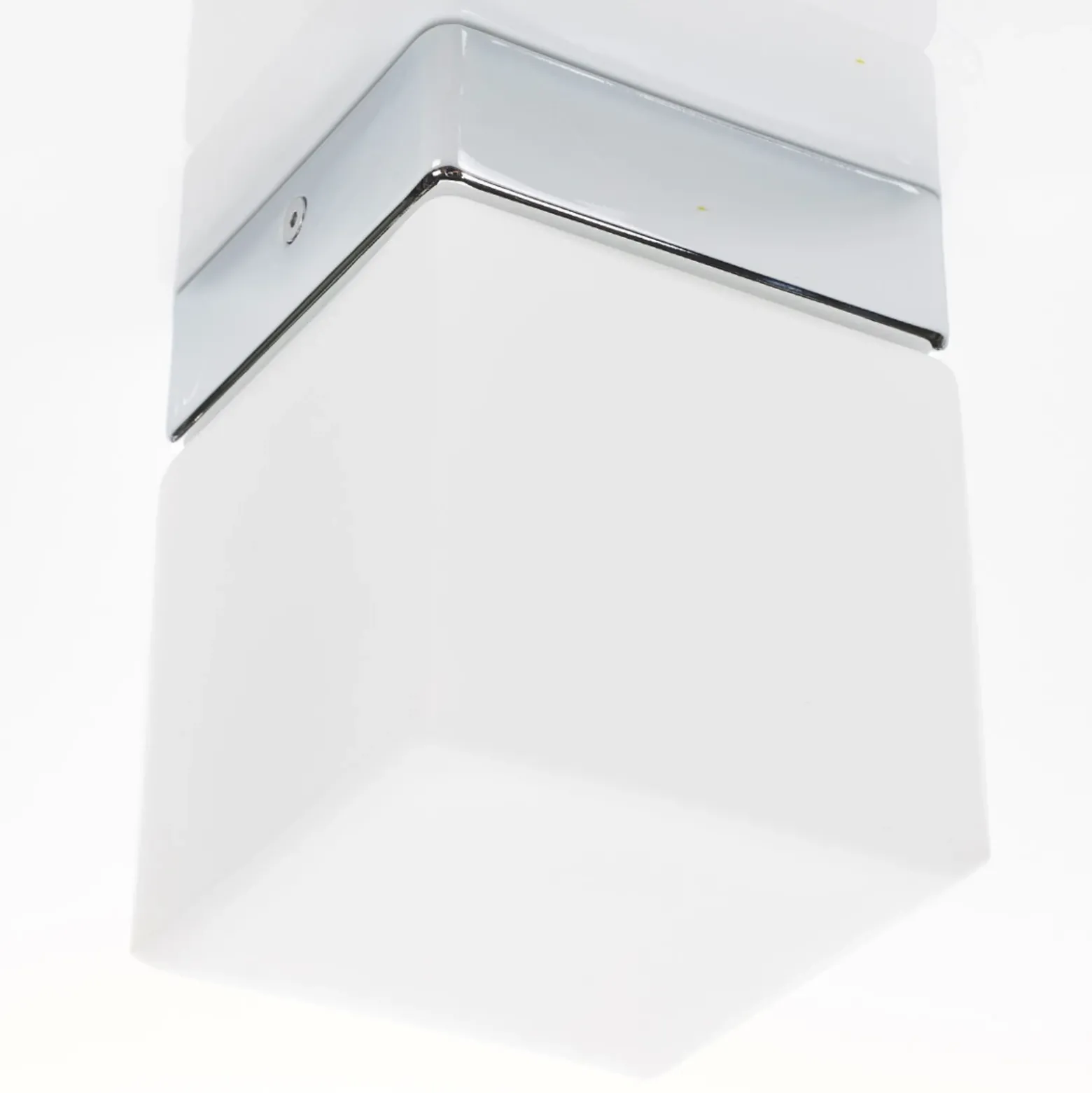 Helestra Keto plafón LED, cubo, cromo