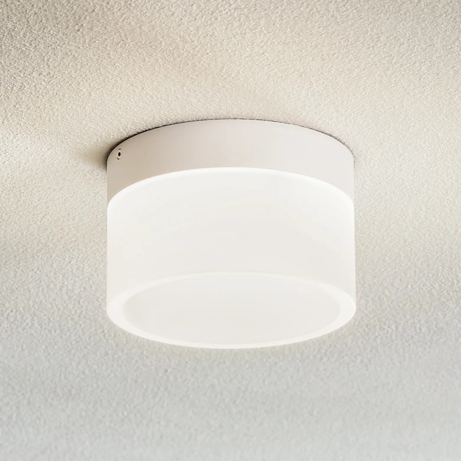Helestra Liv - Lámpara LED de techo Ø 15 cm