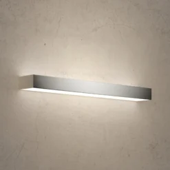 Helestra Theia lámpara de espejo LED cromado 60 cm