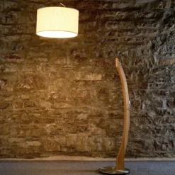 HerzBlut Amos lámpara de arco, roble engrasado
