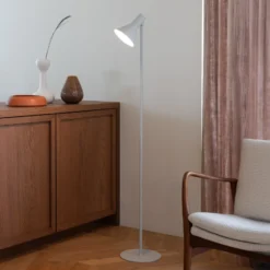 IT'S ABOUT ROMI Lámpara de pie Stavanger, gris claro, altura 146 cm