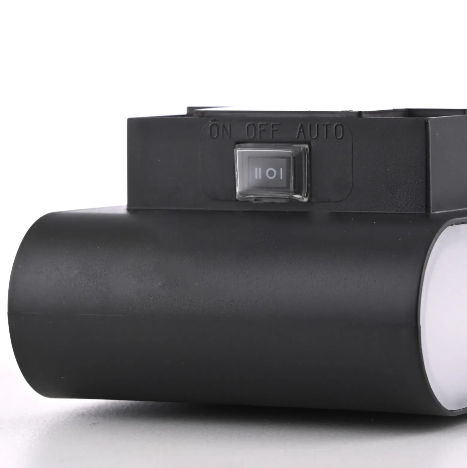 JUST LIGHT. aplique de pared LED recargable Ziddy negro Sensor 3000 K