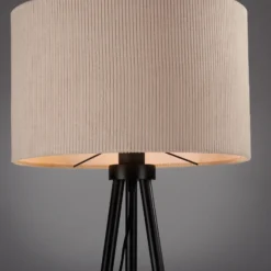 JUST LIGHT. Lámpara de pie Green Duro, de tela, con tres patas, color beige