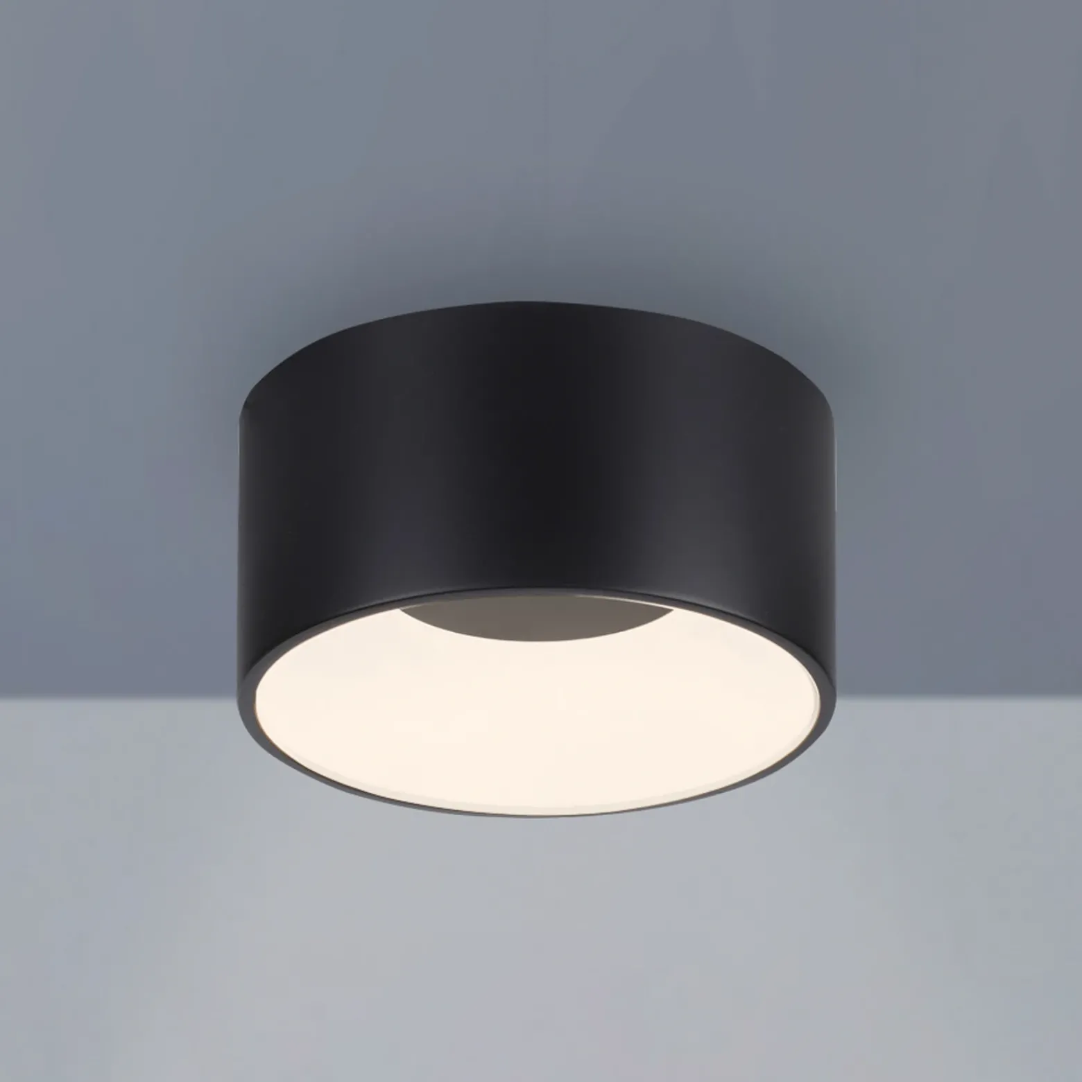 JUST LIGHT. Plafón LED Tanika negro, Ø16cm, atenuable